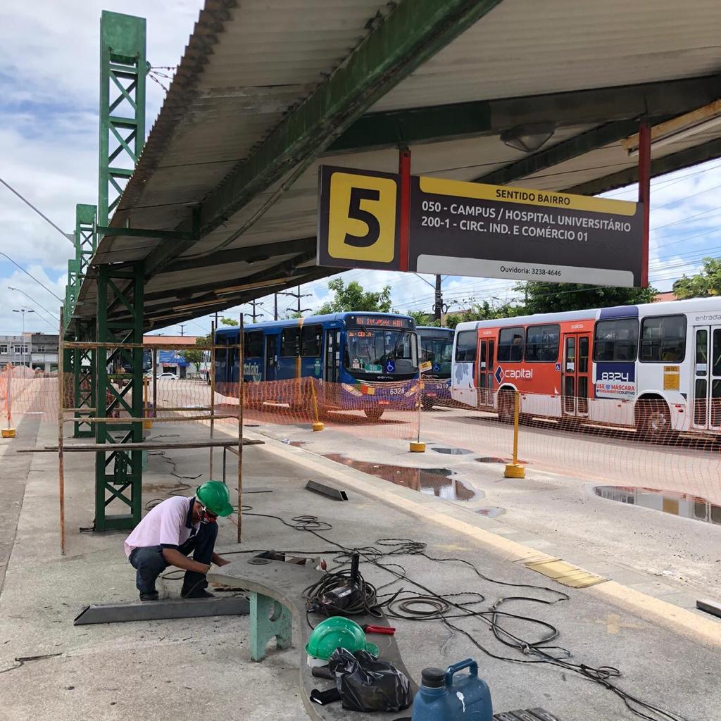 Prefeitura inicia recuperação da estrutura do Terminal da Maracaju - SMTT Aracaju